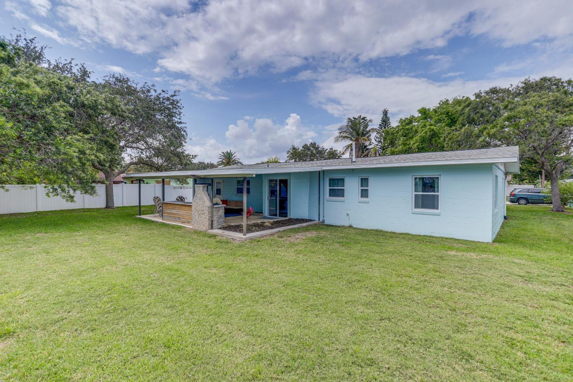 Pet-Friendly Cocoa Beach Home Walk To Beach! Exterior foto