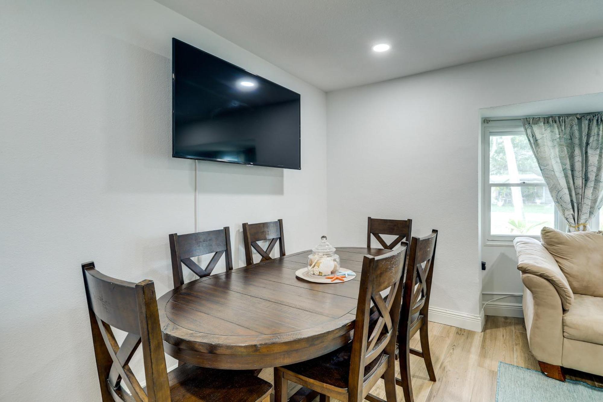 Pet-Friendly Cocoa Beach Home Walk To Beach! Exterior foto